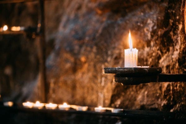 Light a candle in St Peter's Bailica